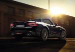 Abarth 124 Spider Scorpione 2017 года